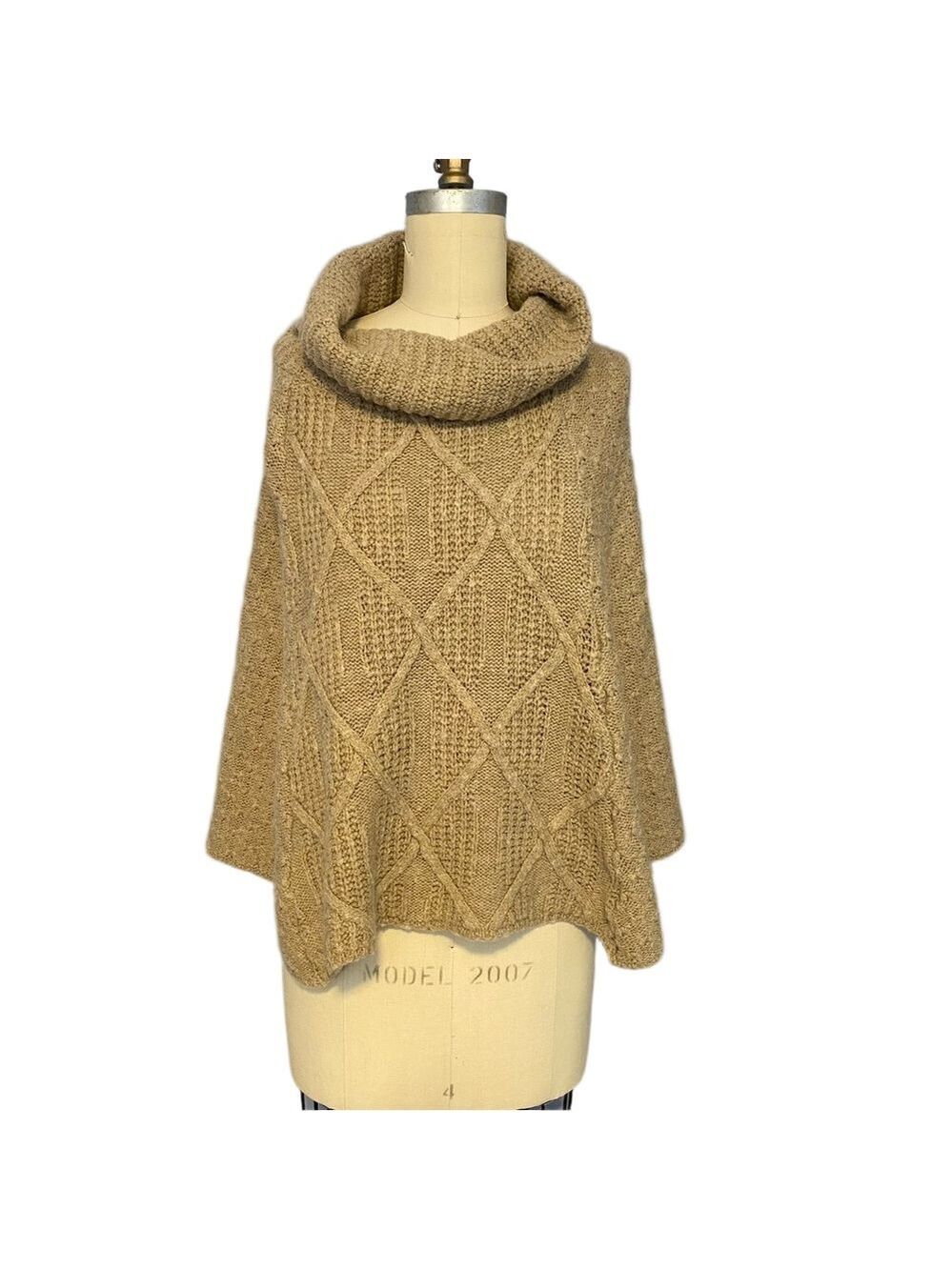 Wool-Blend Cowl Neck Knit Sweater Poncho – OS – Jperico Made in Italy